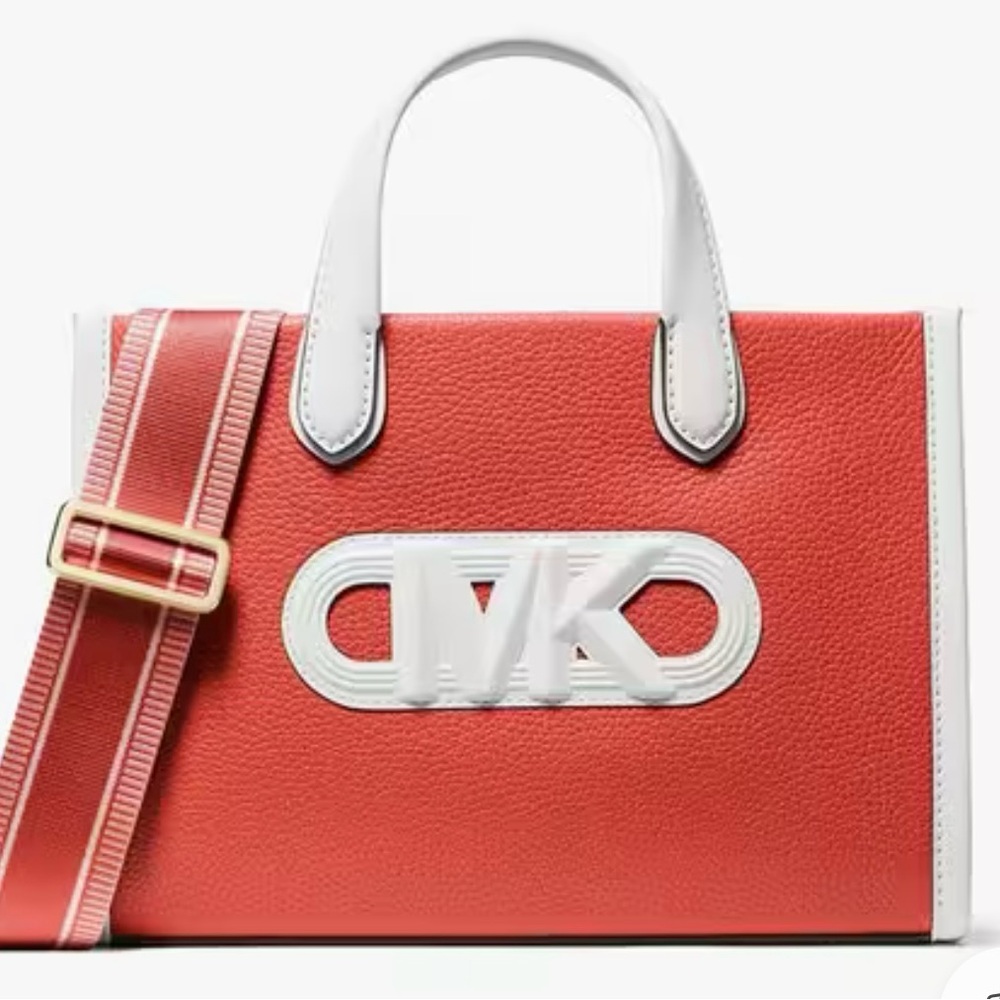 NWT Michael Kors GIGI Small Embossed Leather Messenger Bag